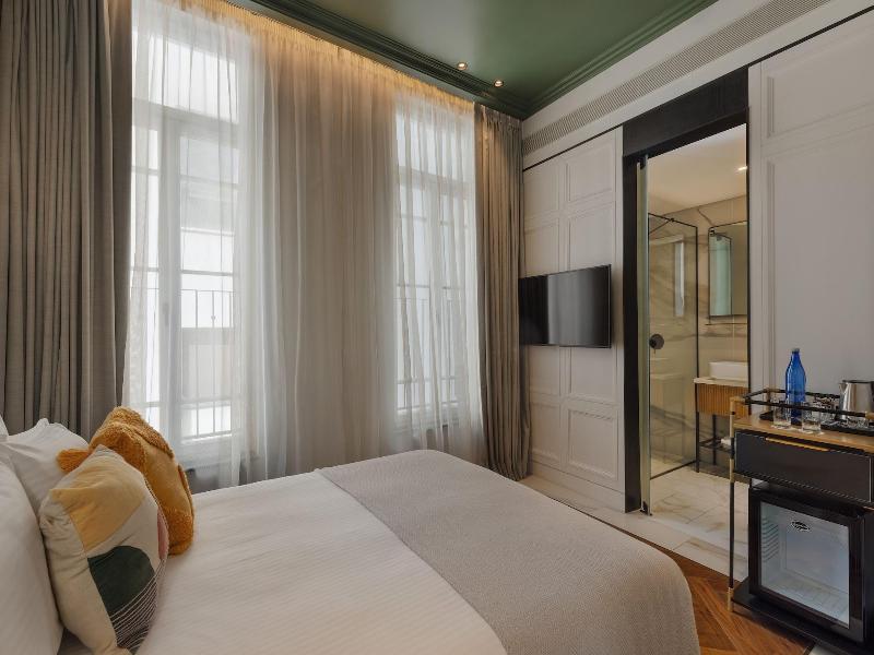 Alberto By Isrotel Design image