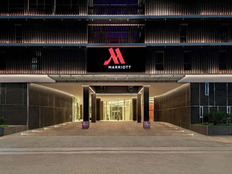 Marriott Corrientes Hotel