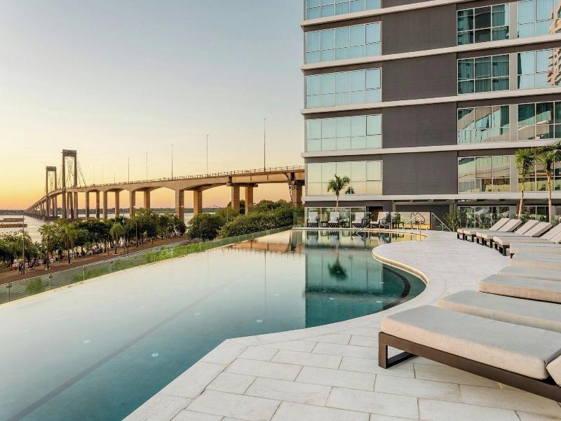 Marriott Corrientes Hotel