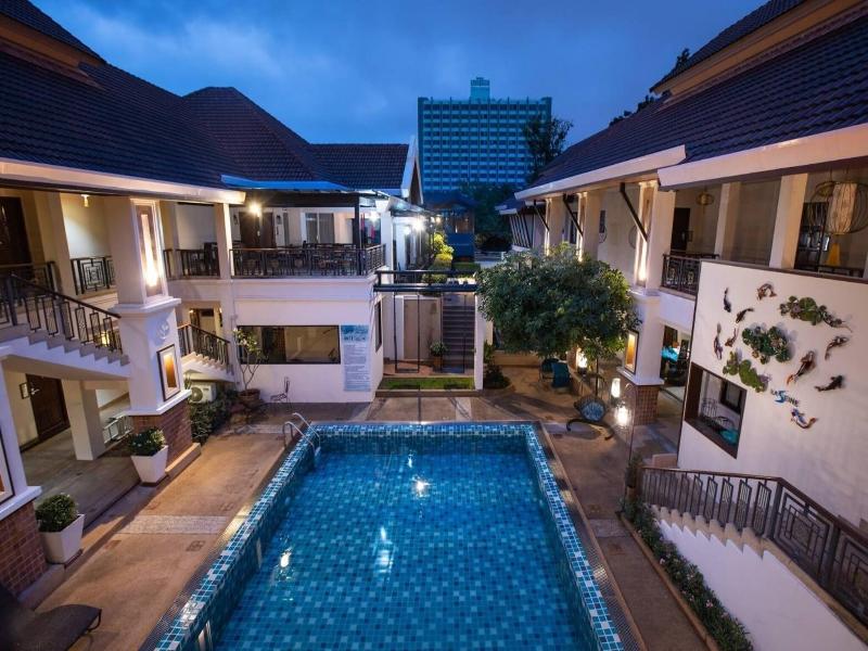La Seine City Resort Chiang Mai image