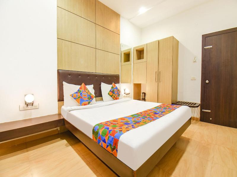 Fabhotel Shree Sai Residency image