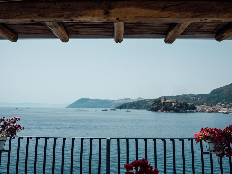 B&b Alta Marea Lipari image