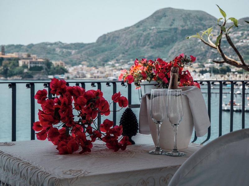 B&b Alta Marea Lipari image