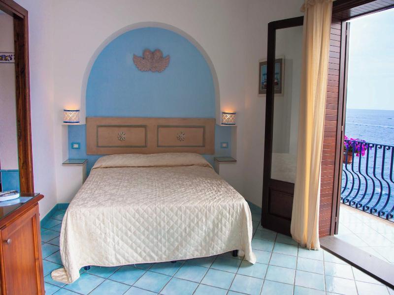 B&b Alta Marea Lipari image
