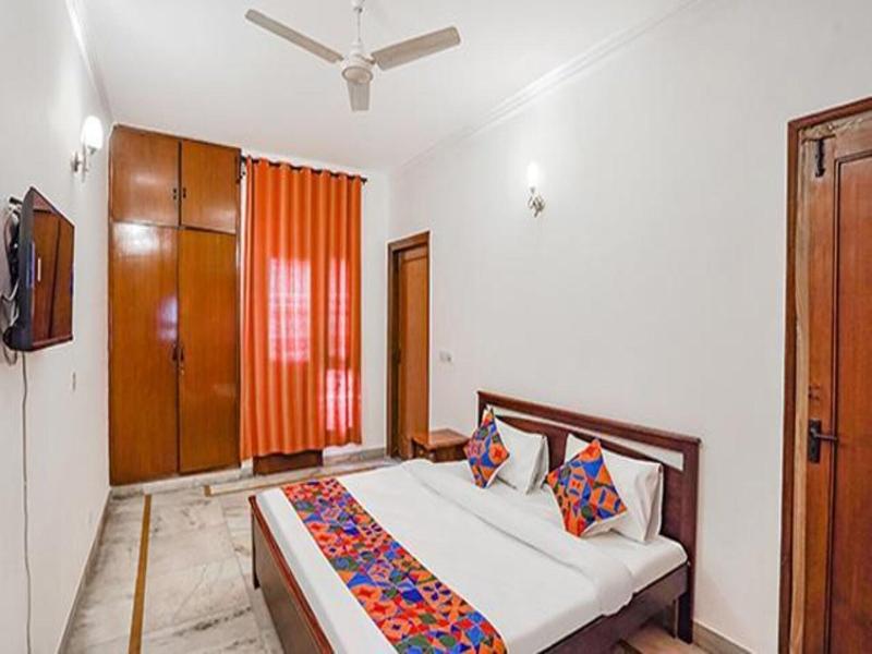Fabhotel Goodwill Homes image