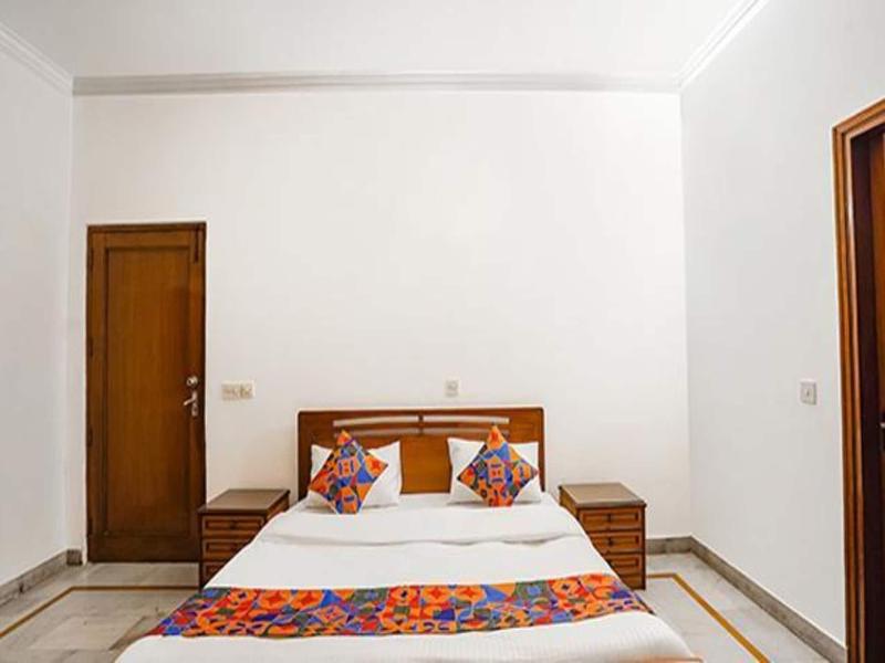 Fabhotel Goodwill Homes image