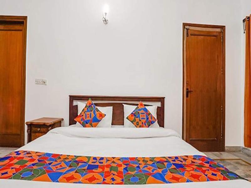 Fabhotel Goodwill Homes image