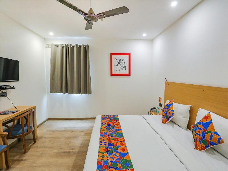 Fabhotel F9 Sector 58 image