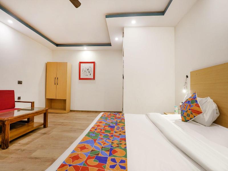 Fabhotel F9 Sector 58 image