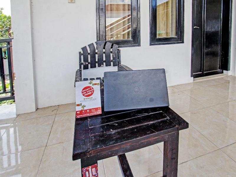 Oyo Life 92754 Kost Griya Perdana image