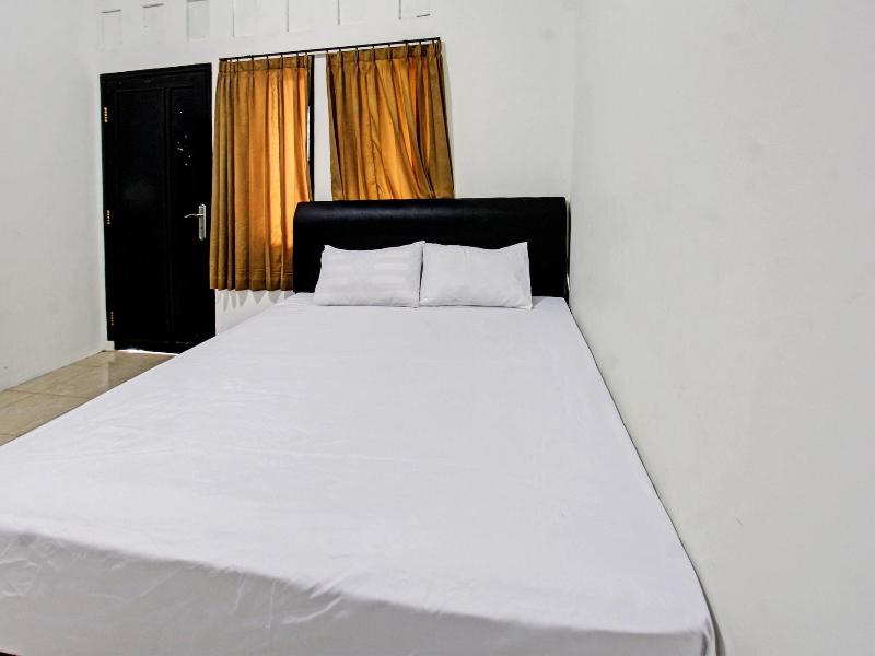 Oyo Life 92754 Kost Griya Perdana image