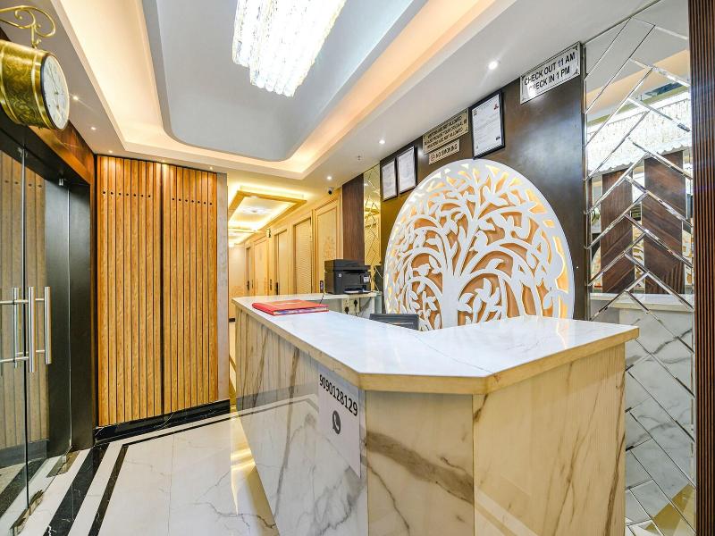 Fabhotel Grand Palazzo image