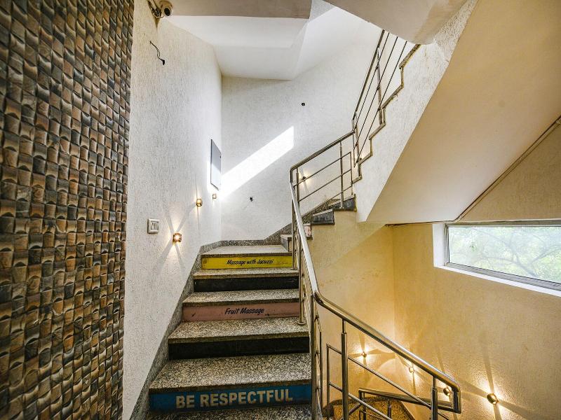 Fabhotel Grand Palazzo image