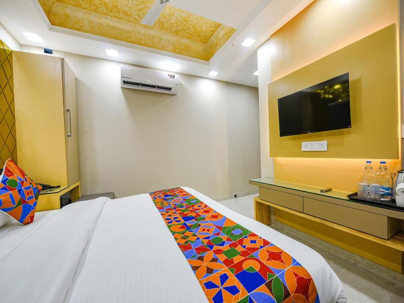 Fabhotel Grand Palazzo image
