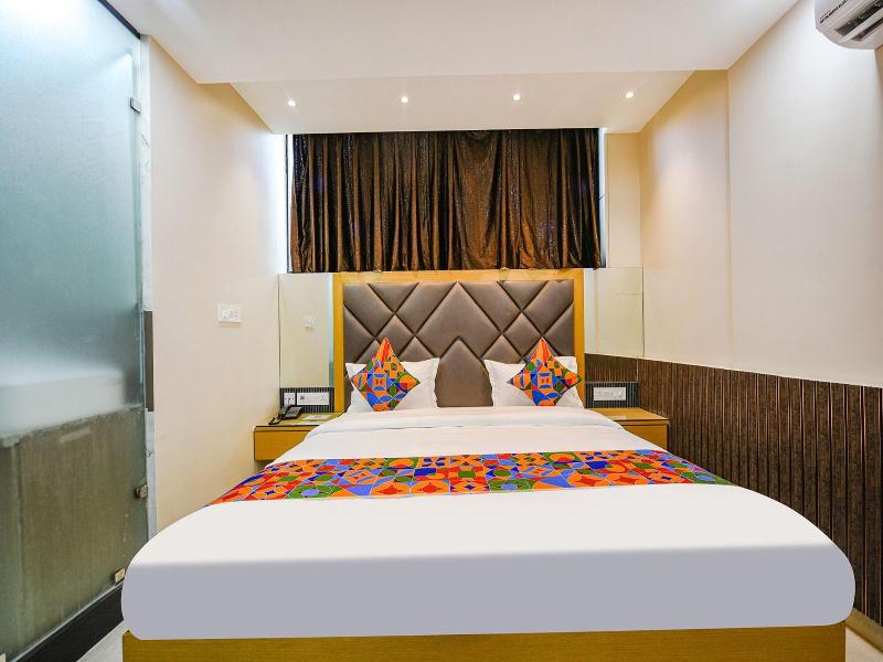 Fabhotel Grand Palazzo image