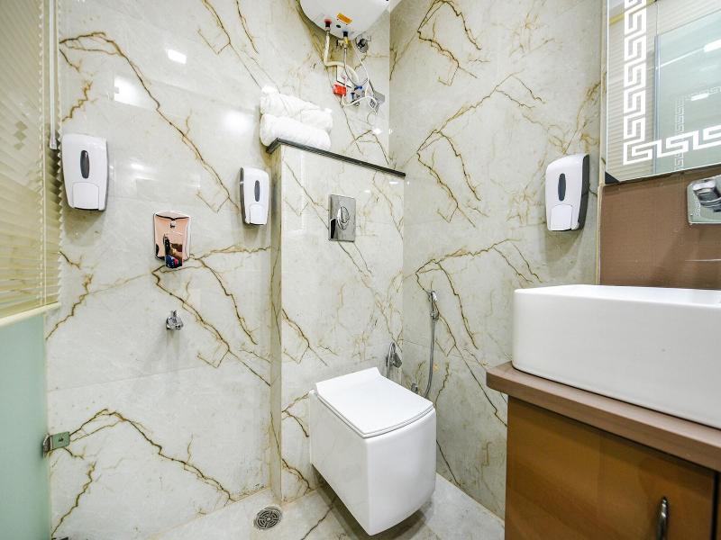 Fabhotel Grand Palazzo image