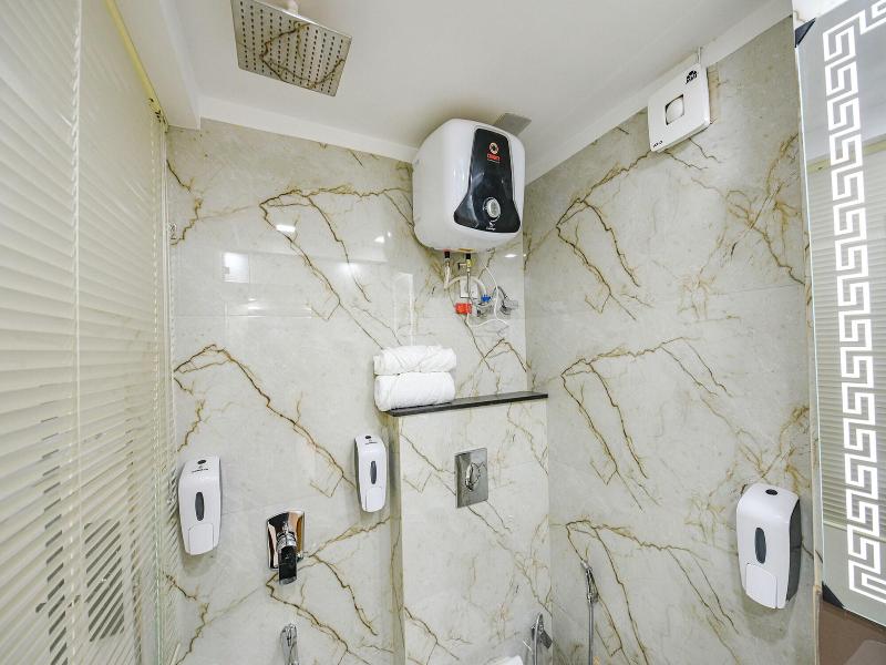 Fabhotel Grand Palazzo image