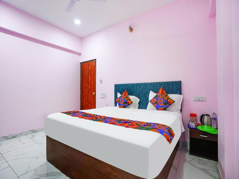 Fabhotel Aishwarya Inn image