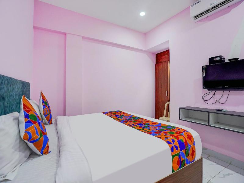 Fabhotel Aishwarya Inn image