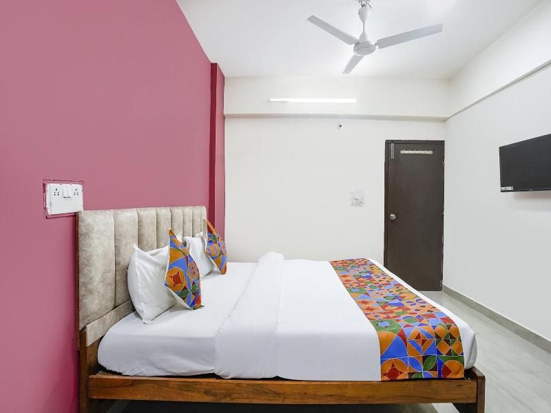 Via Sunset Residency image