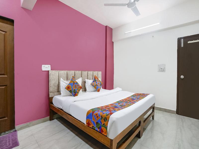 Via Sunset Residency image