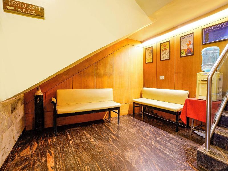 Fabhotel Manoshanti - Nr. Big Daddy Casino image