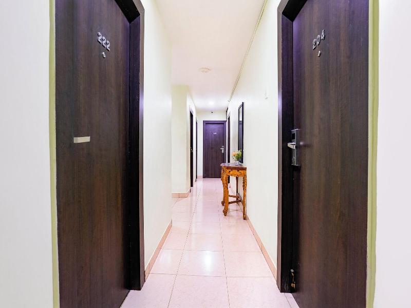 Fabhotel Manoshanti - Nr. Big Daddy Casino image