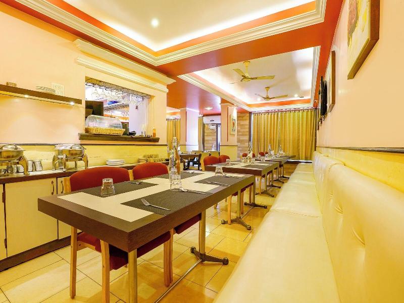 Fabhotel Manoshanti - Nr. Big Daddy Casino image