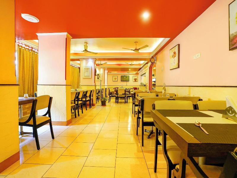 Fabhotel Manoshanti - Nr. Big Daddy Casino image