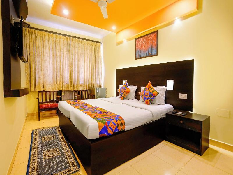 Fabhotel Manoshanti - Nr. Big Daddy Casino image