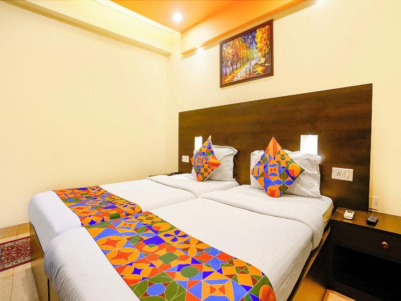 Fabhotel Manoshanti - Nr. Big Daddy Casino image