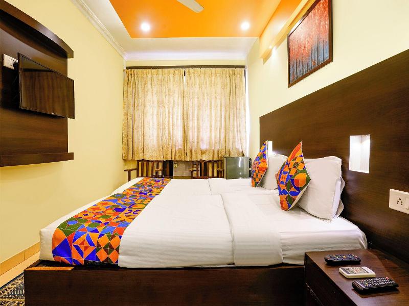 Fabhotel Manoshanti - Nr. Big Daddy Casino image