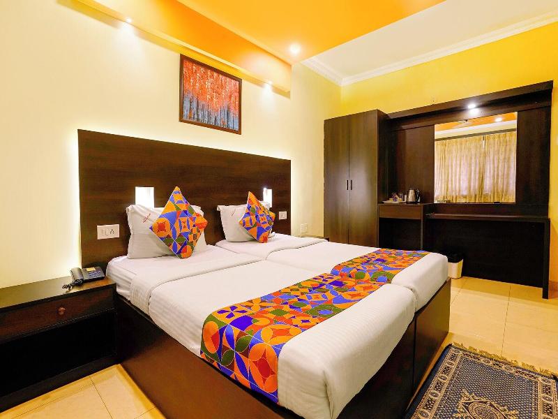 Fabhotel Manoshanti - Nr. Big Daddy Casino image