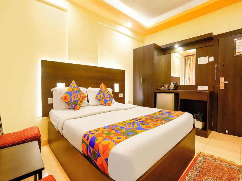 Fabhotel Manoshanti - Nr. Big Daddy Casino image