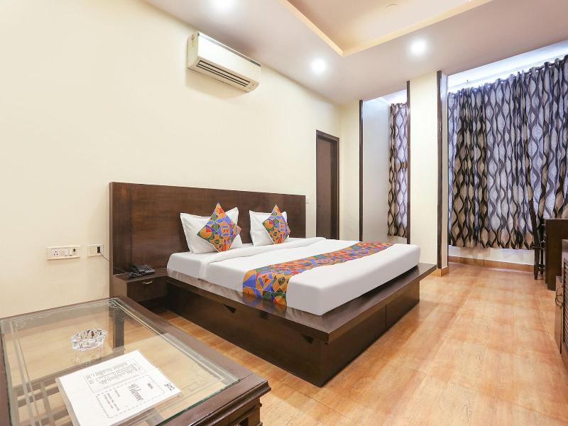 Fabexpress Rajdeep Palace image