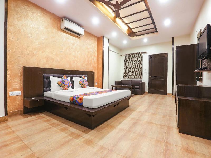 Fabexpress Rajdeep Palace image