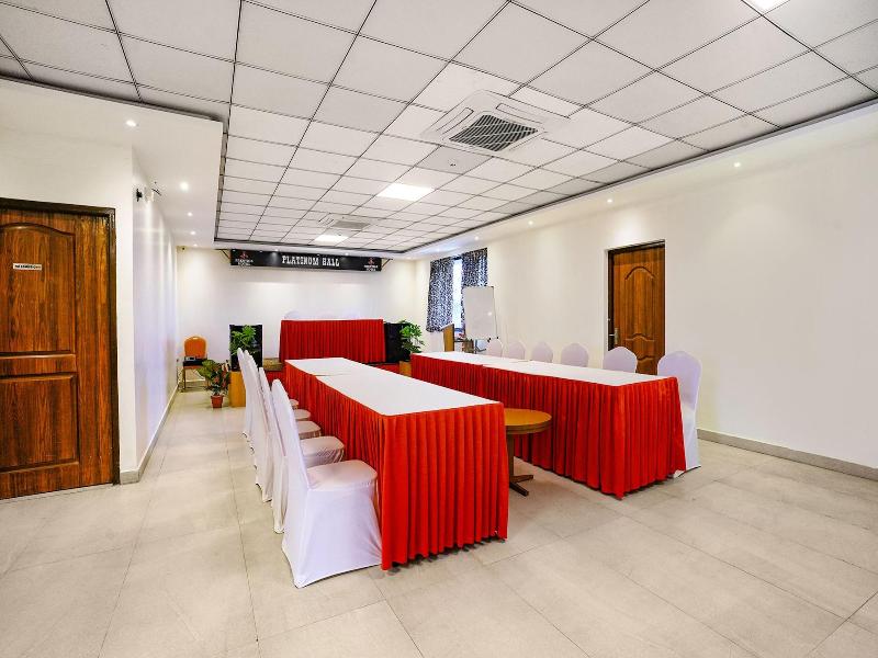 Fabhotel Prestige image