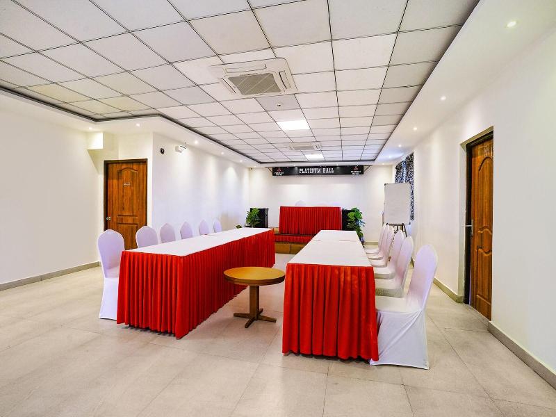 Fabhotel Prestige image