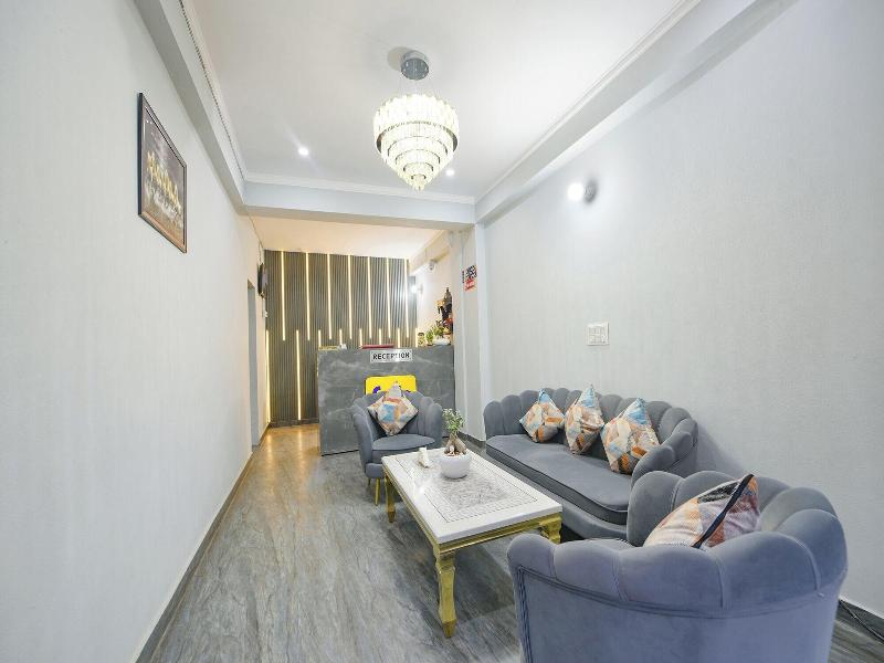 Fabhotel Vr Residency image