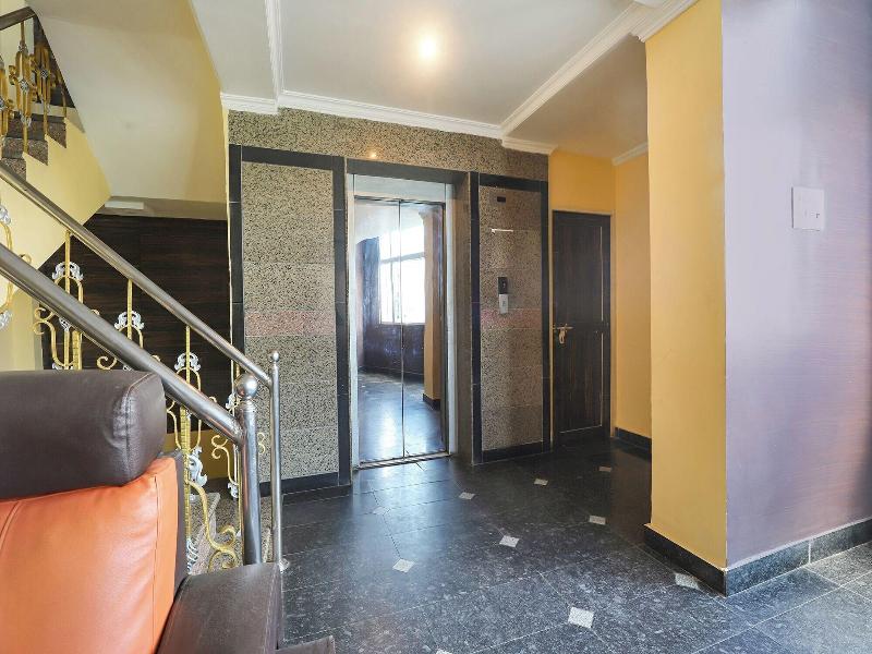 Fabhotel Chamiers Park image