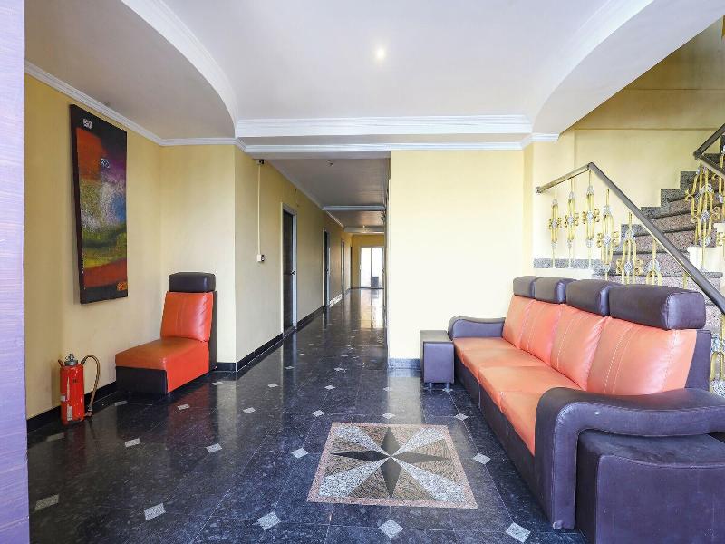 Fabhotel Chamiers Park image