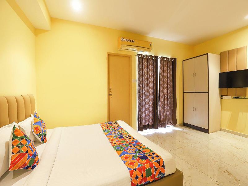 Fabhotel Chamiers Park image