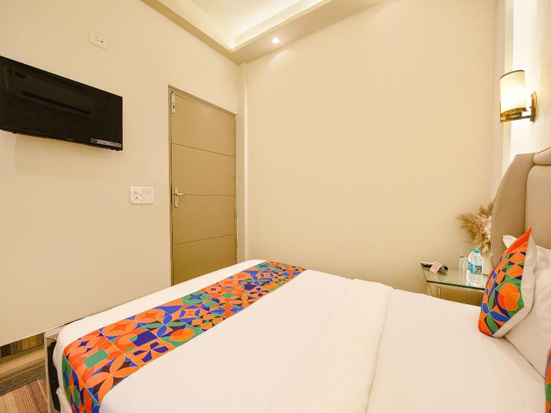 Fabhotel Vintage Inn image