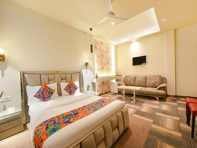 Fabhotel Vintage Inn image
