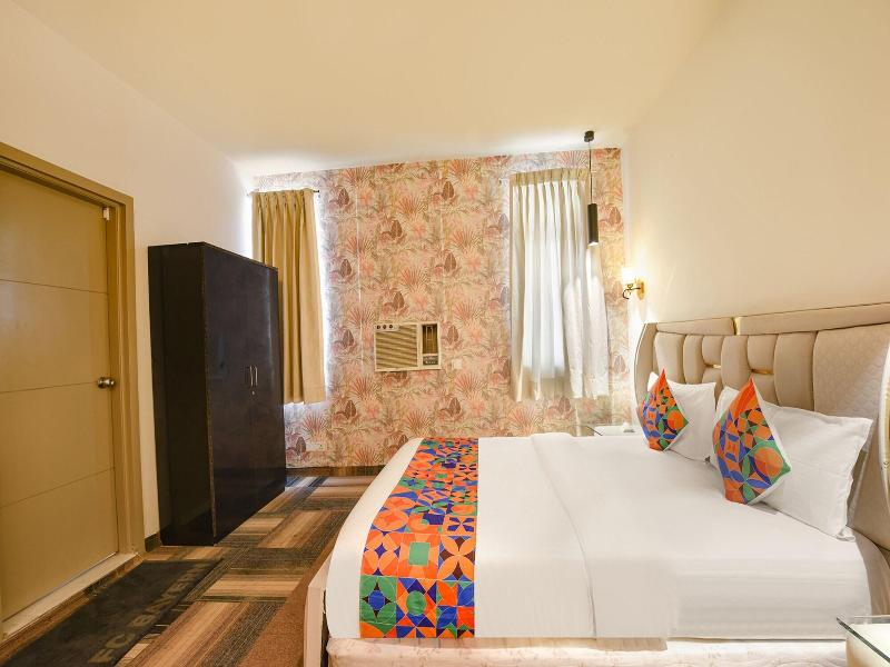 Fabhotel Vintage Inn image