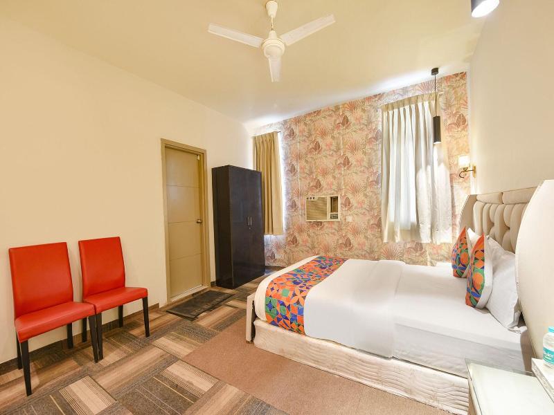 Fabhotel Vintage Inn image