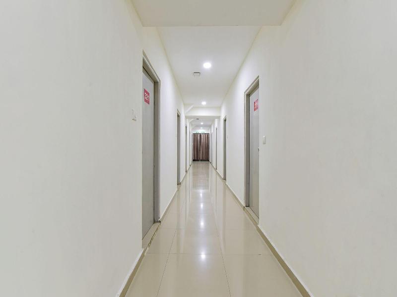 Fabexpress Himalaya Inn - Inside Himalaya Mall image