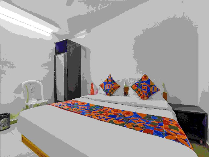 Fabexpress Himalaya Inn - Inside Himalaya Mall image
