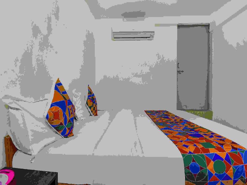 Fabexpress Himalaya Inn - Inside Himalaya Mall image
