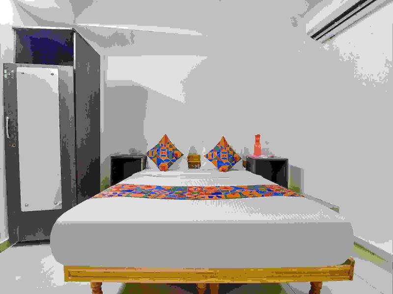 Fabexpress Himalaya Inn - Inside Himalaya Mall image